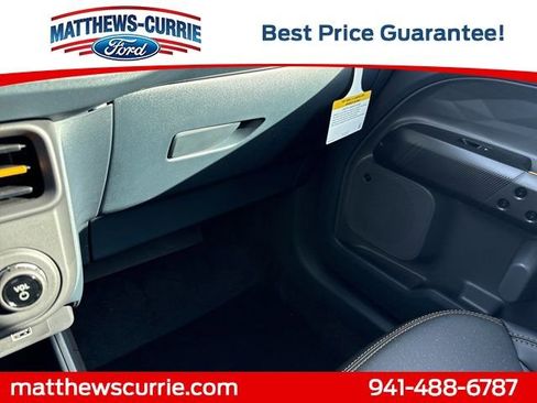 New 2026 Ford Maverick Tremor image 23