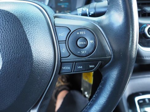 Used 2020 Toyota Corolla SE w/ Carpet Mat Package (TMS) FWD image 28