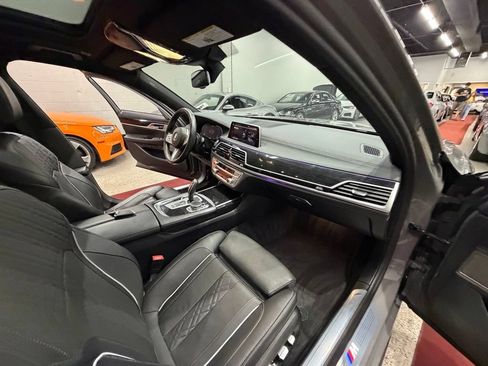 Used 2020 BMW 750i xDrive w/ Luxury Rear Seating Package AWD/4WD image 54