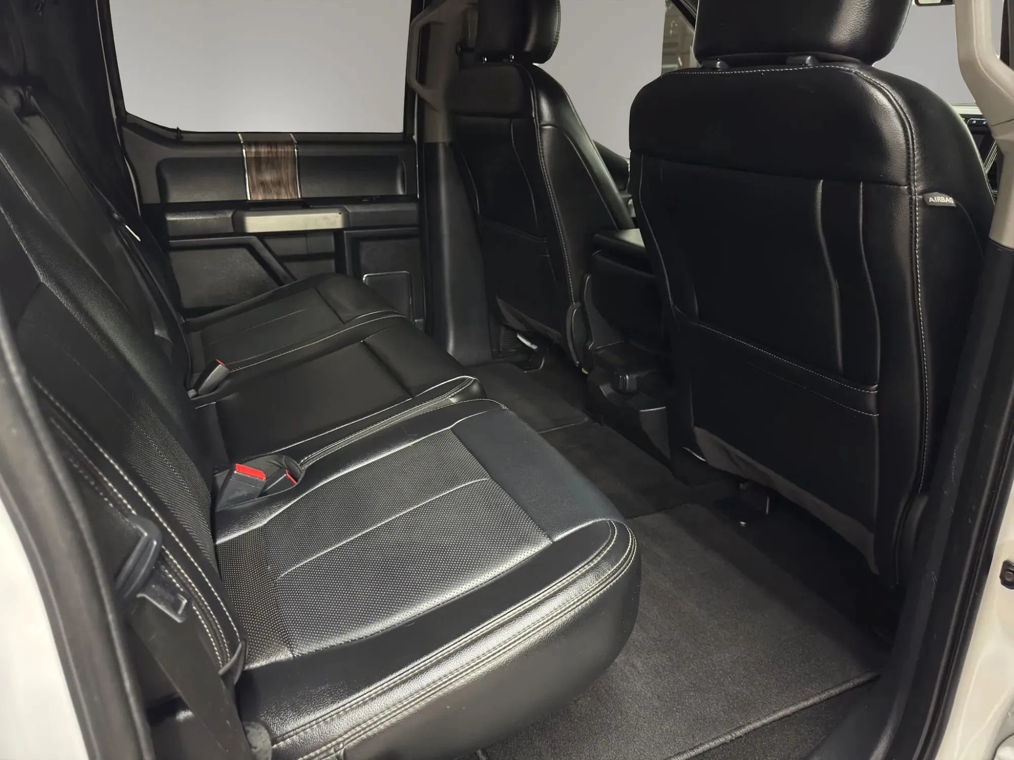 Used 2020 Ford F150 Lariat AWD/4WD image 17