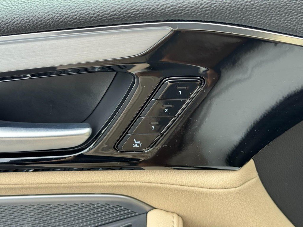 Certified 2026 Acura MDX SH-AWD image 21