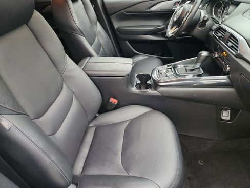 Used 2018 MAZDA CX-9 Touring image 15