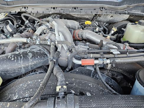 Used 2024 Ford F350 Platinum image 36