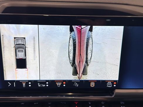 Used 2025 Chevrolet Silverado 1500 LTZ w/ LTZ Premium Package image 41