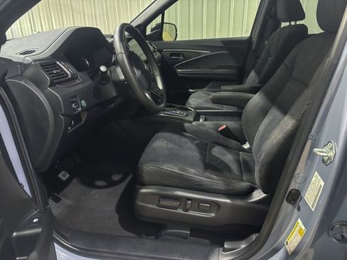 Used 2022 Honda Pilot Sport image 15