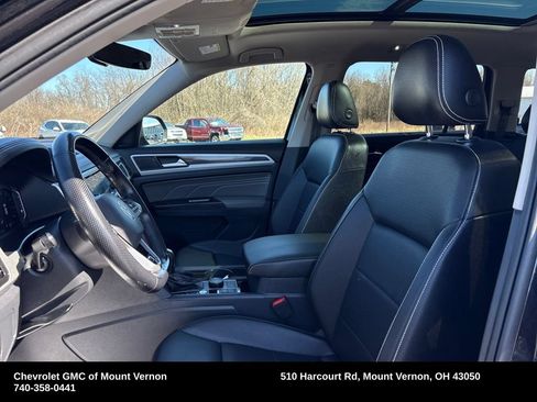 Used 2021 Volkswagen Atlas SEL R-Line AWD/4WD image 17