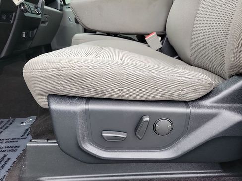 Used 2019 Ford F150 XLT w/ Equipment Group 302A Luxury image 12