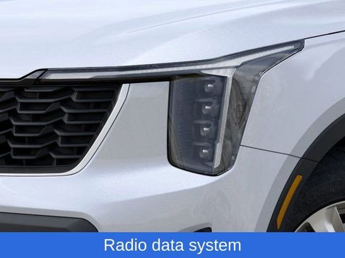 New 2026 Kia Sorento LX image 11