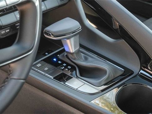 New 2026 Hyundai Elantra Sport image 25