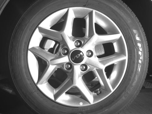 Used 2025 Kia Soul LX w/ LX Technology Package FWD image 12