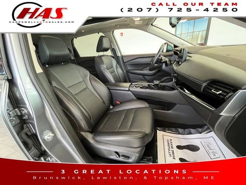 Used 2023 Nissan Rogue SL w/ SL Premium Package image 13