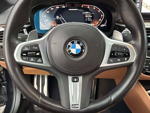 Used 2023 BMW M550i xDrive AWD/4WD image 30