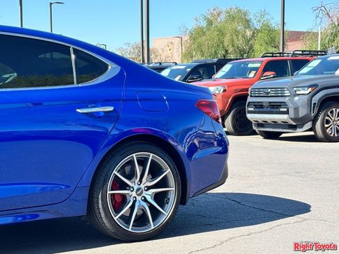 Used 2019 Genesis G70 3.3T Advanced w/ Prestige Package RWD image 9