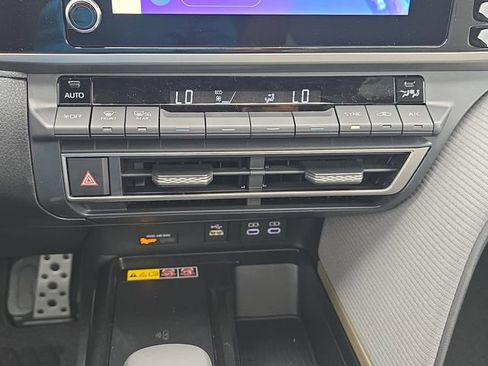 New 2026 Toyota Camry SE FWD image 23