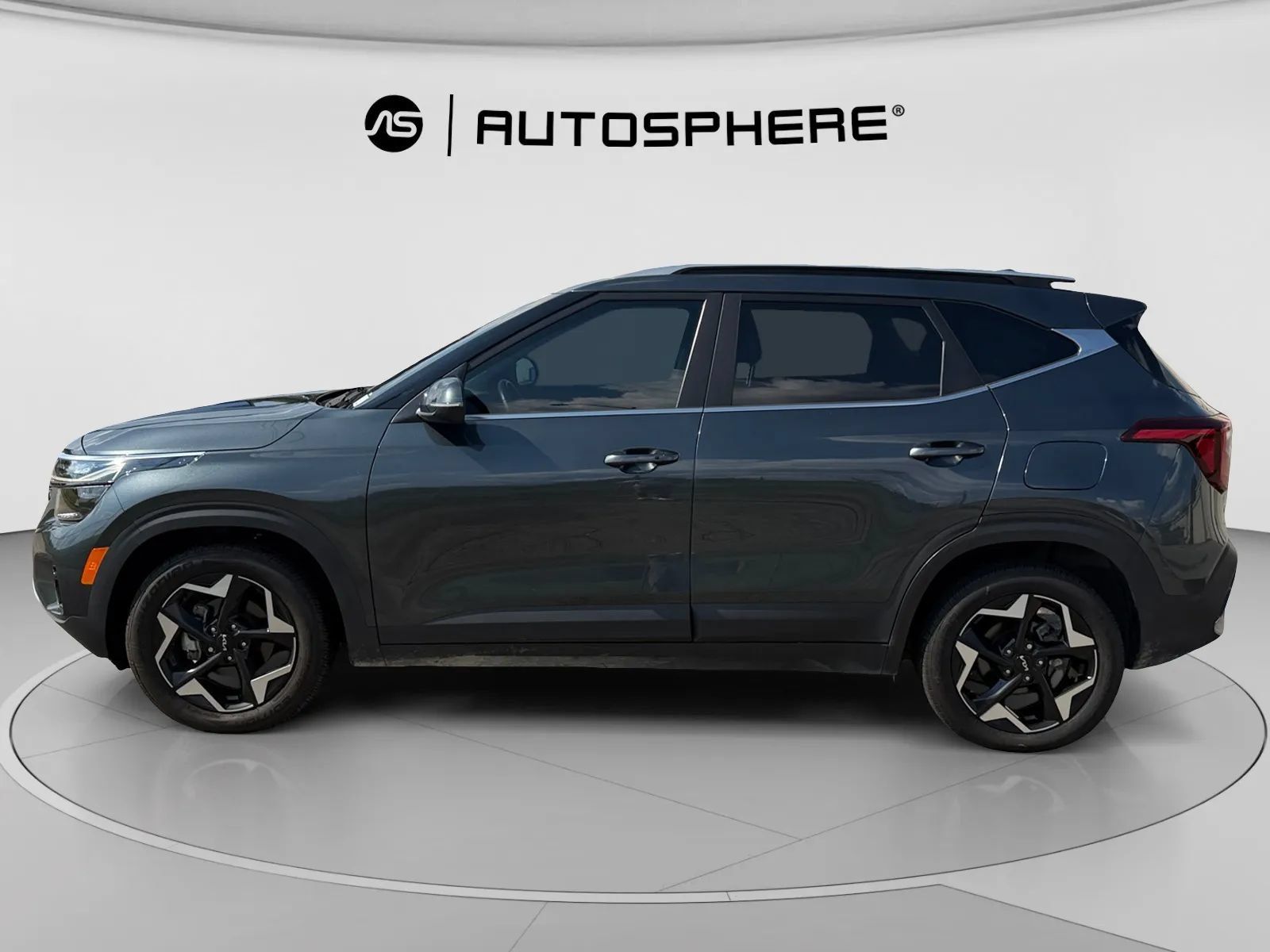 Used 2024 Kia Seltos EX FWD image 4