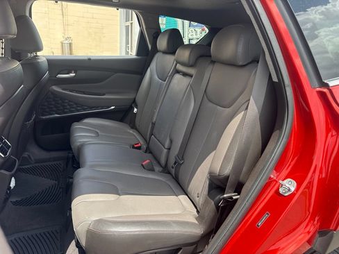 Used 2019 Hyundai Santa Fe FWD image 11