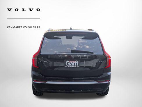 New 2026 Volvo XC90 B5 Plus w/ Protection Package image 4