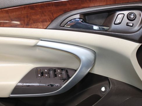 Used 2014 Buick Regal FWD image 9