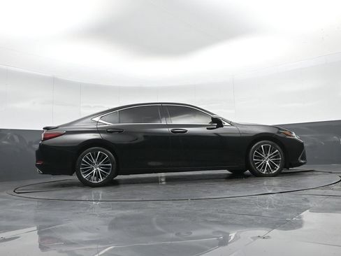 Used 2023 Lexus ES 350 w/ Premium Package image 39
