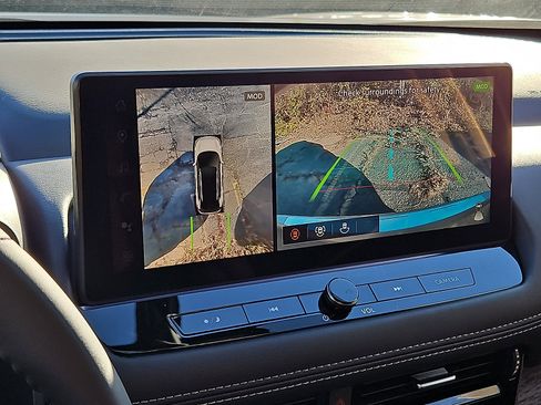 New 2026 Nissan Rogue Platinum w/ Platinum Premium Package image 17