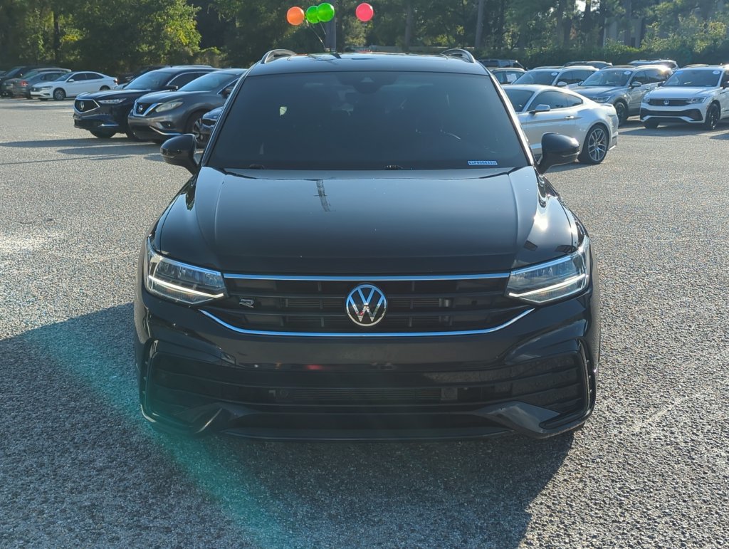 Certified 2023 Volkswagen Tiguan SE R-Line FWD image 10
