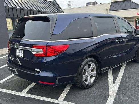 Used 2018 Honda Odyssey EX-L image 3