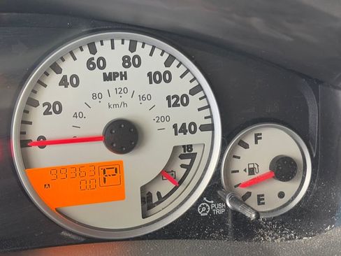 Used 2012 Nissan Xterra PRO-4X w/ Pro-4x Leather Pkg image 15