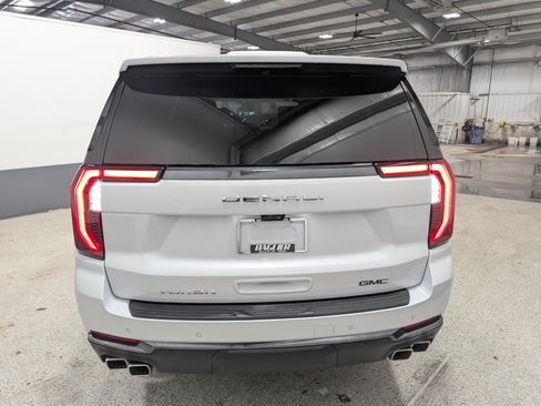 Used 2026 GMC Yukon XL Denali Ultimate w/ LPO, Floor Liner Package AWD/4WD image 4