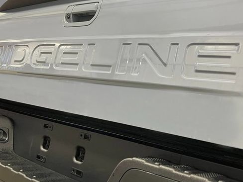 New 2026 Honda Ridgeline Black Edition image 6