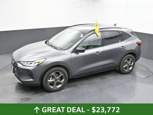 Used 2025 Ford Escape ST-Line AWD/4WD image 33