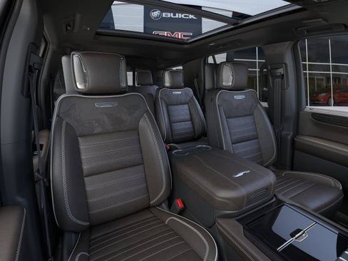 New 2026 GMC Yukon Denali Ultimate AWD/4WD image 16