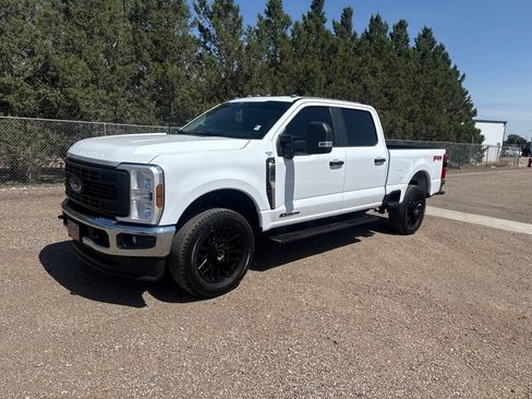 Used 2025 Ford F350 XL w/ 360-Degree Camera Package AWD/4WD image 1