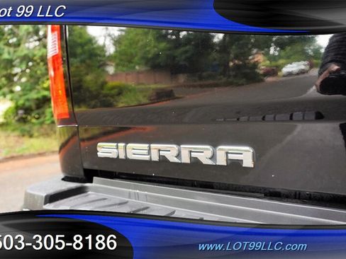 Used 2015 GMC Sierra 2500 Denali w/ Duramax Plus Package AWD/4WD image 32