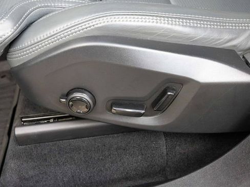 Used 2022 Volvo XC90 T6 Inscription w/ Advanced Package image 29