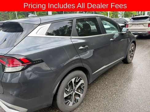 Used 2024 Kia Sportage EX FWD image 5