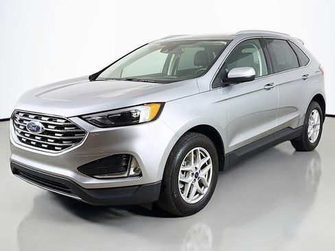 Used 2022 Ford Edge SEL w/ Convenience Package image 6