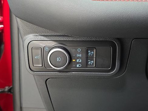 Used 2026 Ford Explorer ST-Line w/ ST-Line Street Pack AWD/4WD image 25