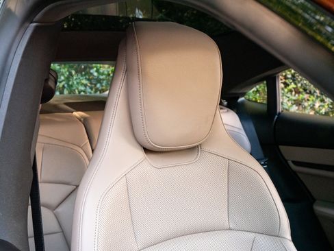 Certified 2022 Porsche Taycan 4S image 34