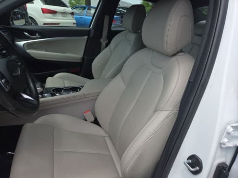 Used 2023 Genesis G70 2.0T AWD/4WD image 20