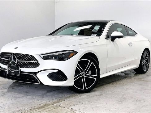 New 2026 Mercedes-Benz CLE 300 4MATIC Coupe image 2