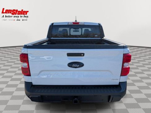 Used 2024 Ford Maverick Lariat AWD/4WD image 4