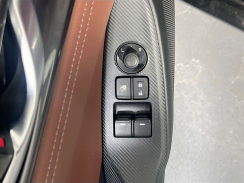 Used 2017 MAZDA MX-5 Miata RF Grand Touring image 17