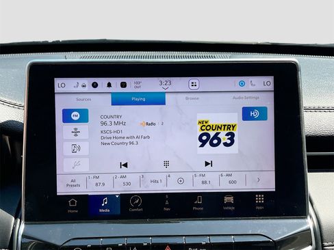 Used 2023 Jeep Compass High Altitude image 15