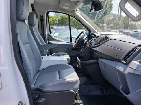 Used 2016 Ford Transit 150 130 Low Roof RWD image 8