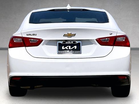 Used 2023 Chevrolet Malibu LT FWD image 5