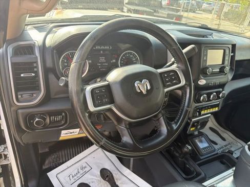 Used 2020 RAM 5500 Tradesman w/ Safety Group AWD/4WD image 15