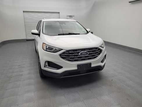 Used 2019 Ford Edge SEL w/ Equipment Group 201A AWD/4WD image 14