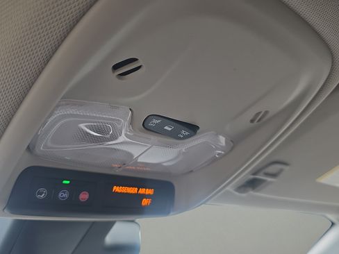 Used 2023 Buick Encore GX Select w/ Safety Package II FWD image 27