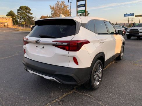Used 2021 Kia Seltos LX AWD/4WD image 3