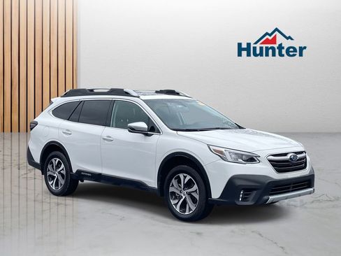 Used 2022 Subaru Outback Touring w/ Popular Package #2 image 1